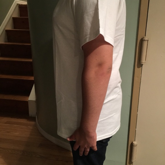 NWT Aaron’s World Box Logo - Picture 6 of 8